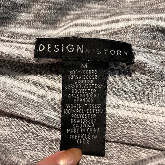 Design History grey light knit stripped top size medium - Picture 10 of 12